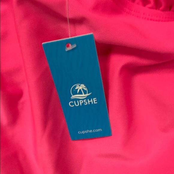 Cupshe Pink Ruffle Bikini Set - Picture 7 of 8